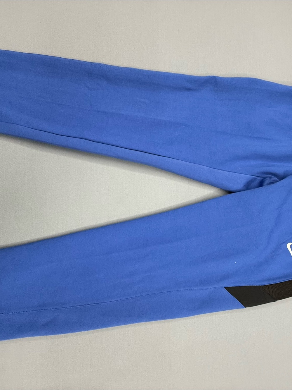 Nike Blue Athletic Leggings - Solid Blue